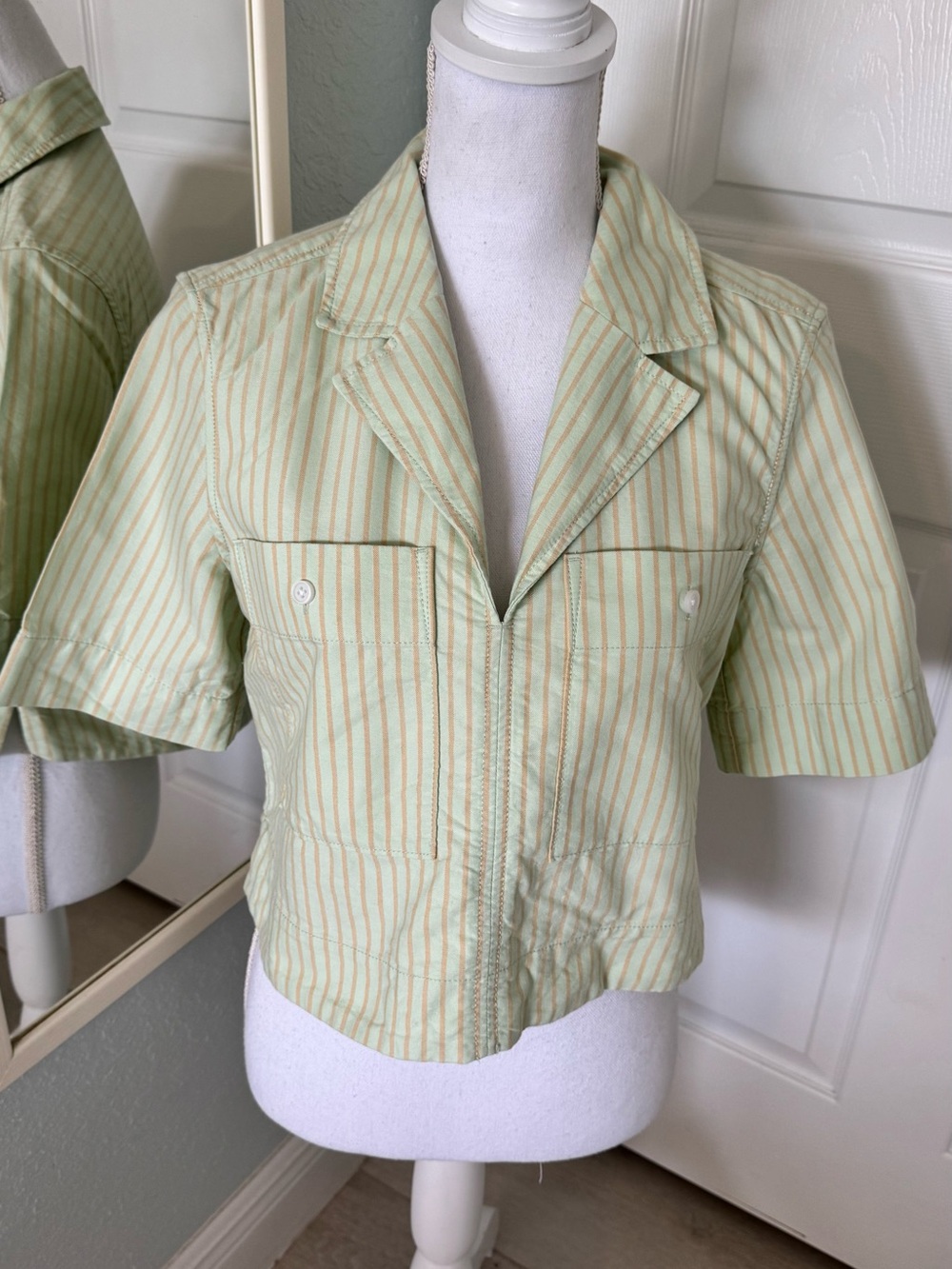 Everlane Organic Cotton Striped Cropped Utility Shirt Jacket Mint Tan Size S